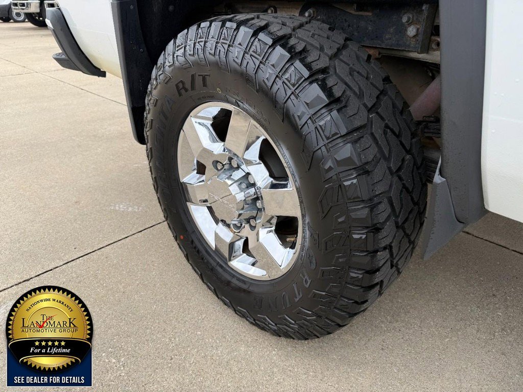 Used 2019 GMC Sierra 3500 Denali w/ Duramax Plus Package AWD/4WD image 21