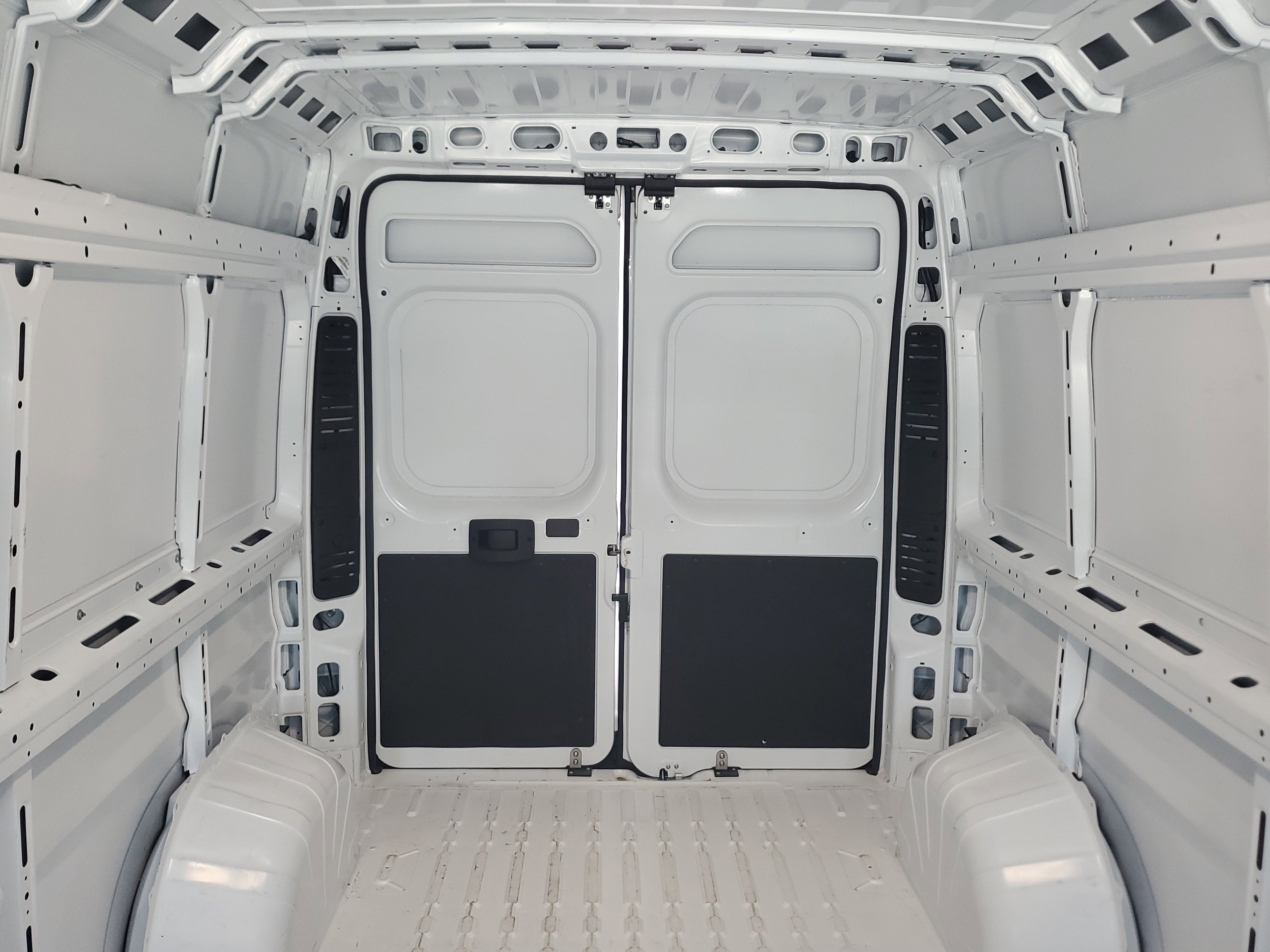 Used 2026 RAM ProMaster 2500 w/ Convenience Group FWD image 11
