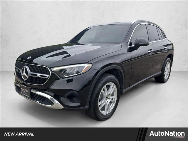Certified 2025 Mercedes-Benz GLC 300 image 1