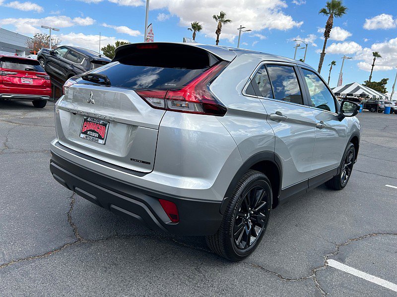 New 2026 Mitsubishi Eclipse Cross LE image 4