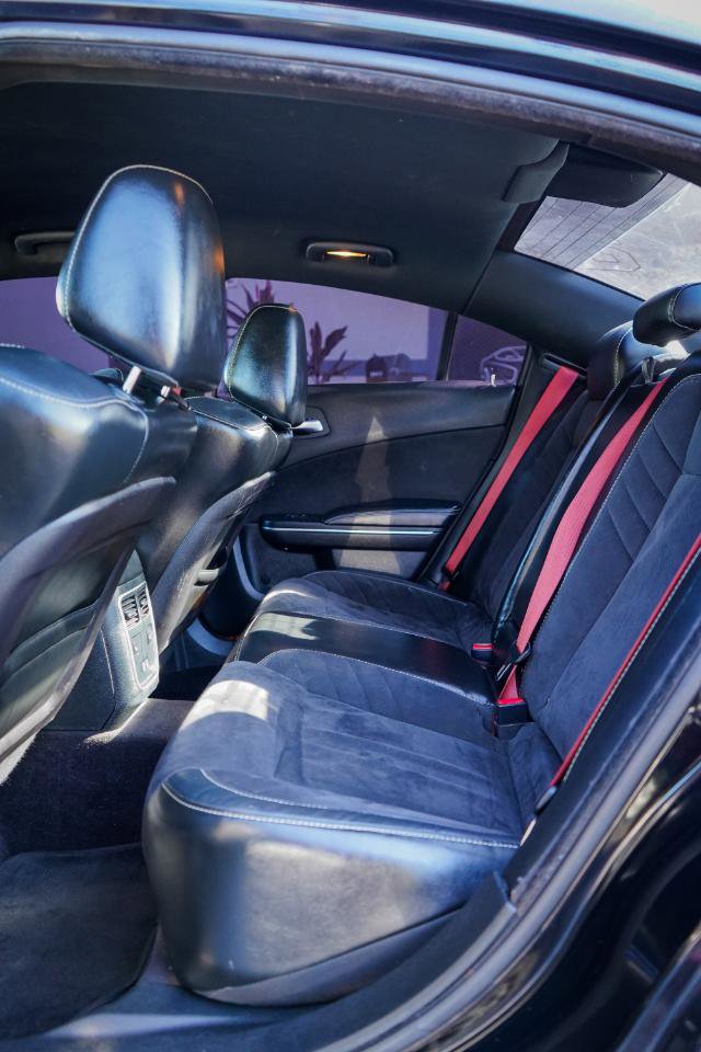 Used 2016 Dodge Charger SRT w/ Harman/Kardon Audio Group RWD image 16