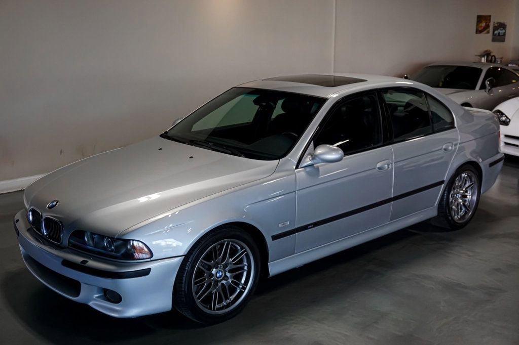 Used 2002 BMW M5 RWD image 53