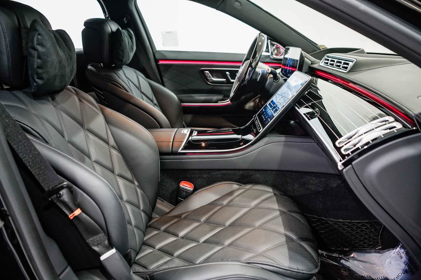 Certified 2025 Mercedes-Benz Maybach S 680 4MATIC image 16