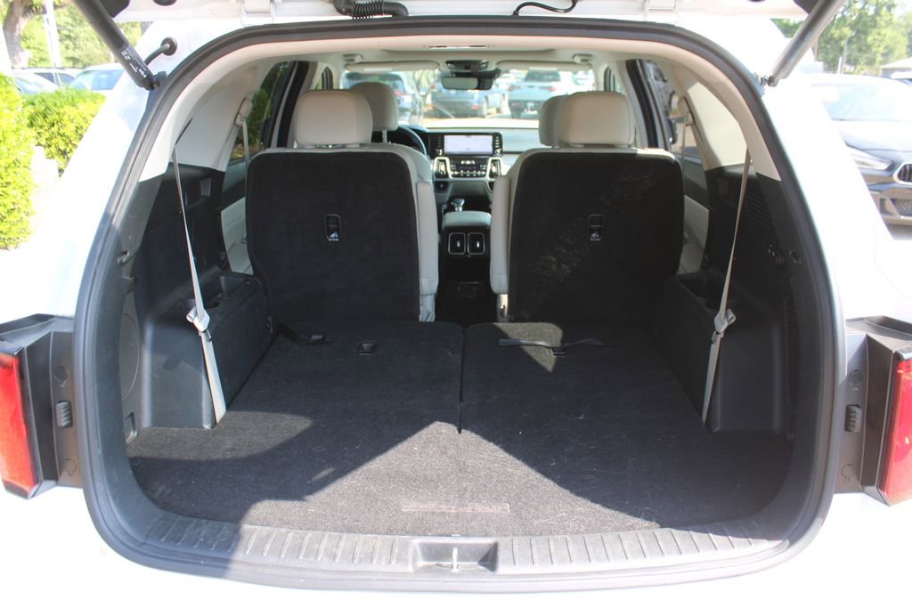 Certified 2023 Kia Sorento SX FWD image 10