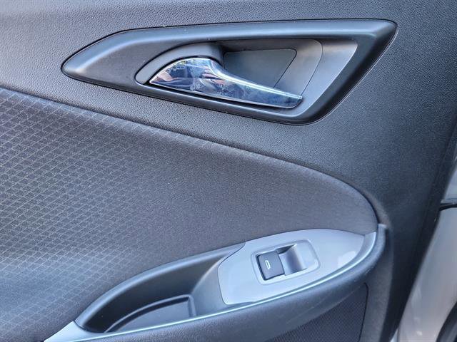 Used 2025 Chevrolet Malibu LT image 10