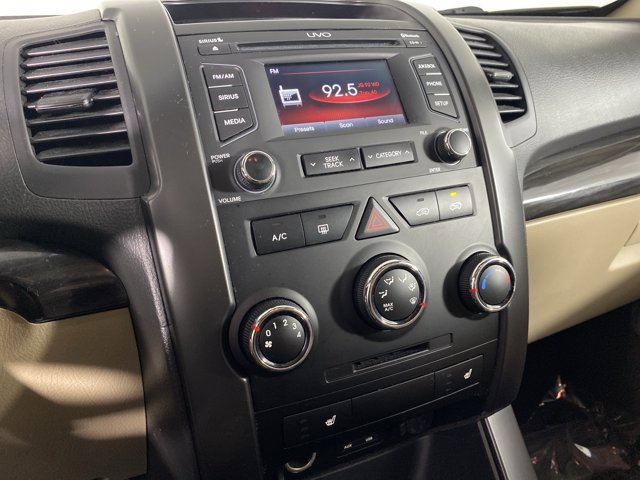 Used 2013 Kia Sorento LX w/ Convenience Pkg FWD image 29