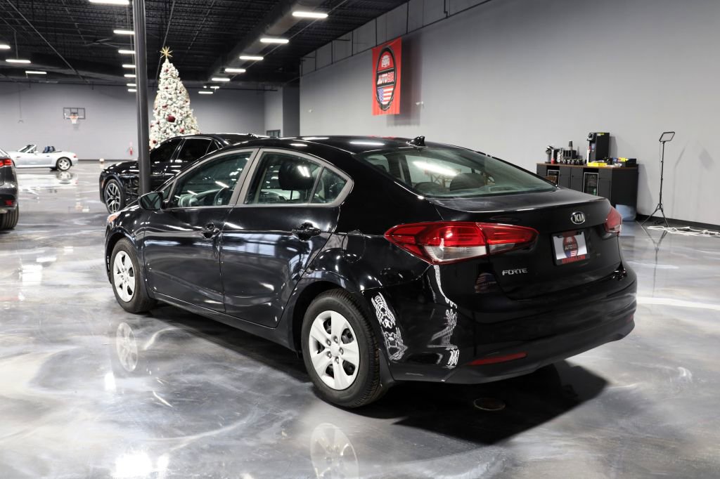 Used 2018 Kia Forte LX image 5