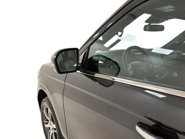 Used 2024 Ford Expedition Limited image 10