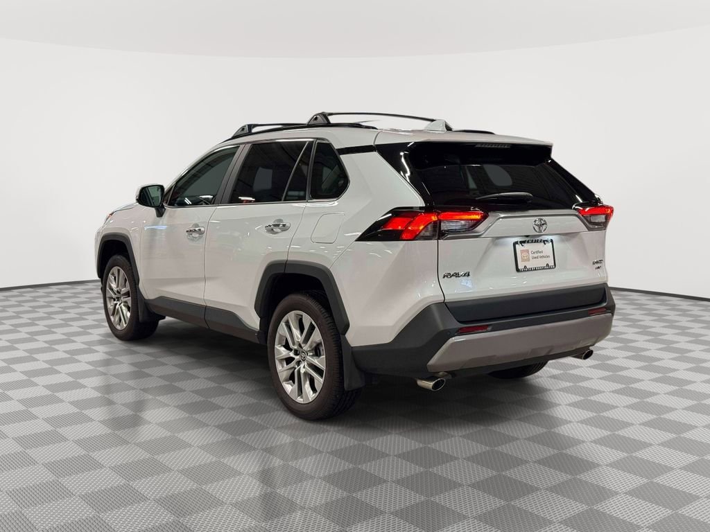 Used 2025 Toyota RAV4 Limited w/ Advanced Technology Package image 5