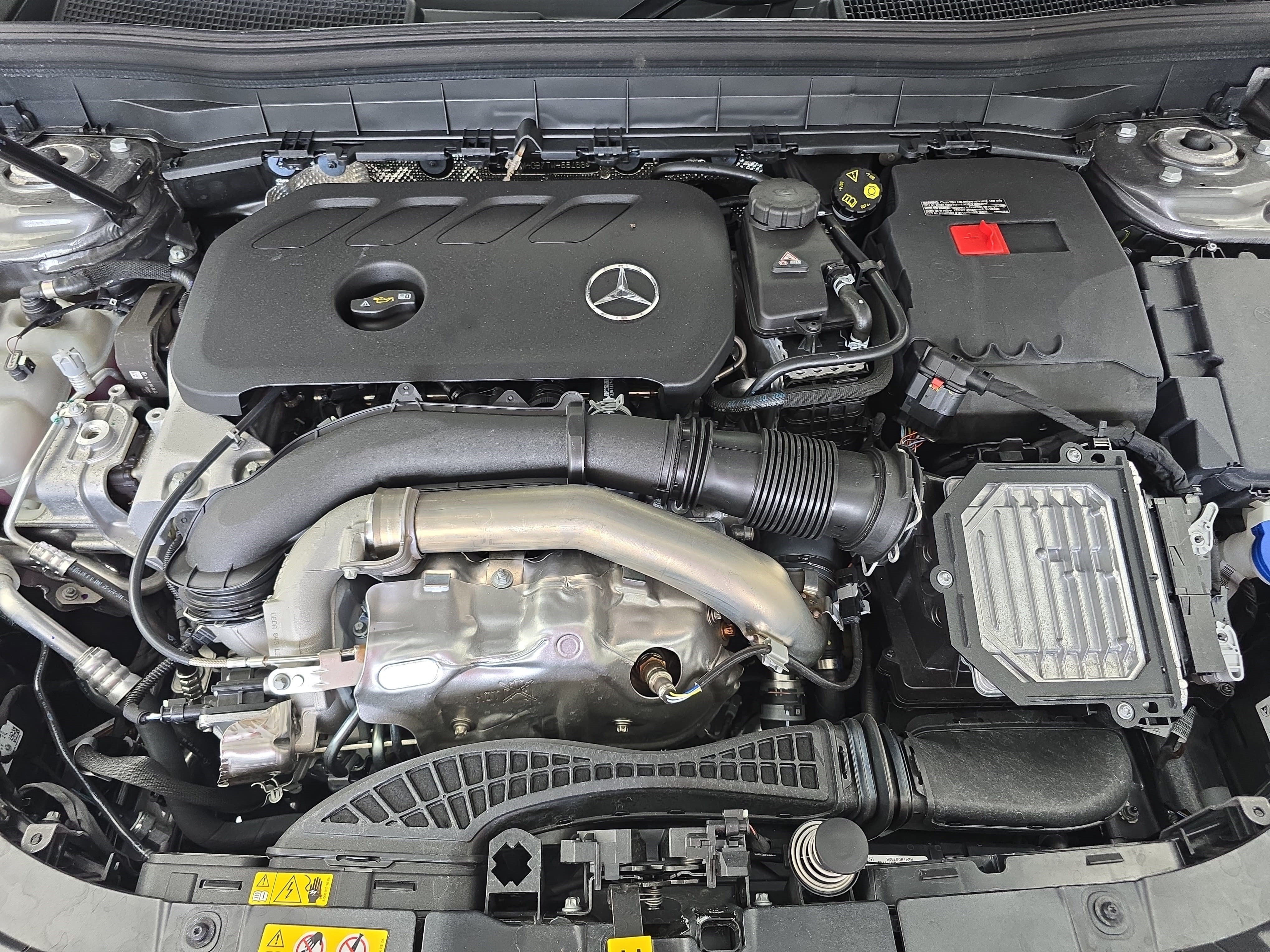 New 2026 Mercedes-Benz GLB 250 image 30