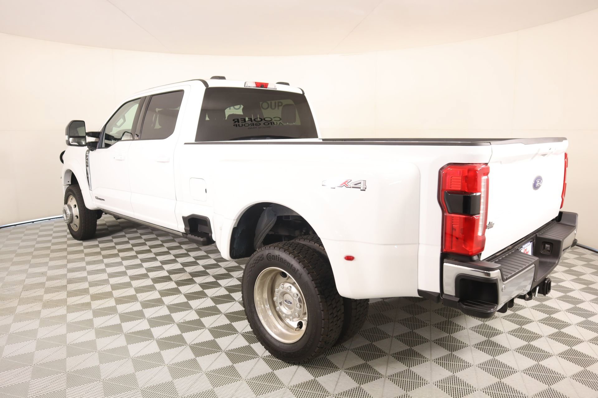 Used 2026 Ford F450 Lariat AWD/4WD image 24