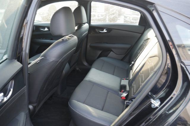 Used 2023 Kia Forte GT-Line w/ GT-Line Premium Package image 23