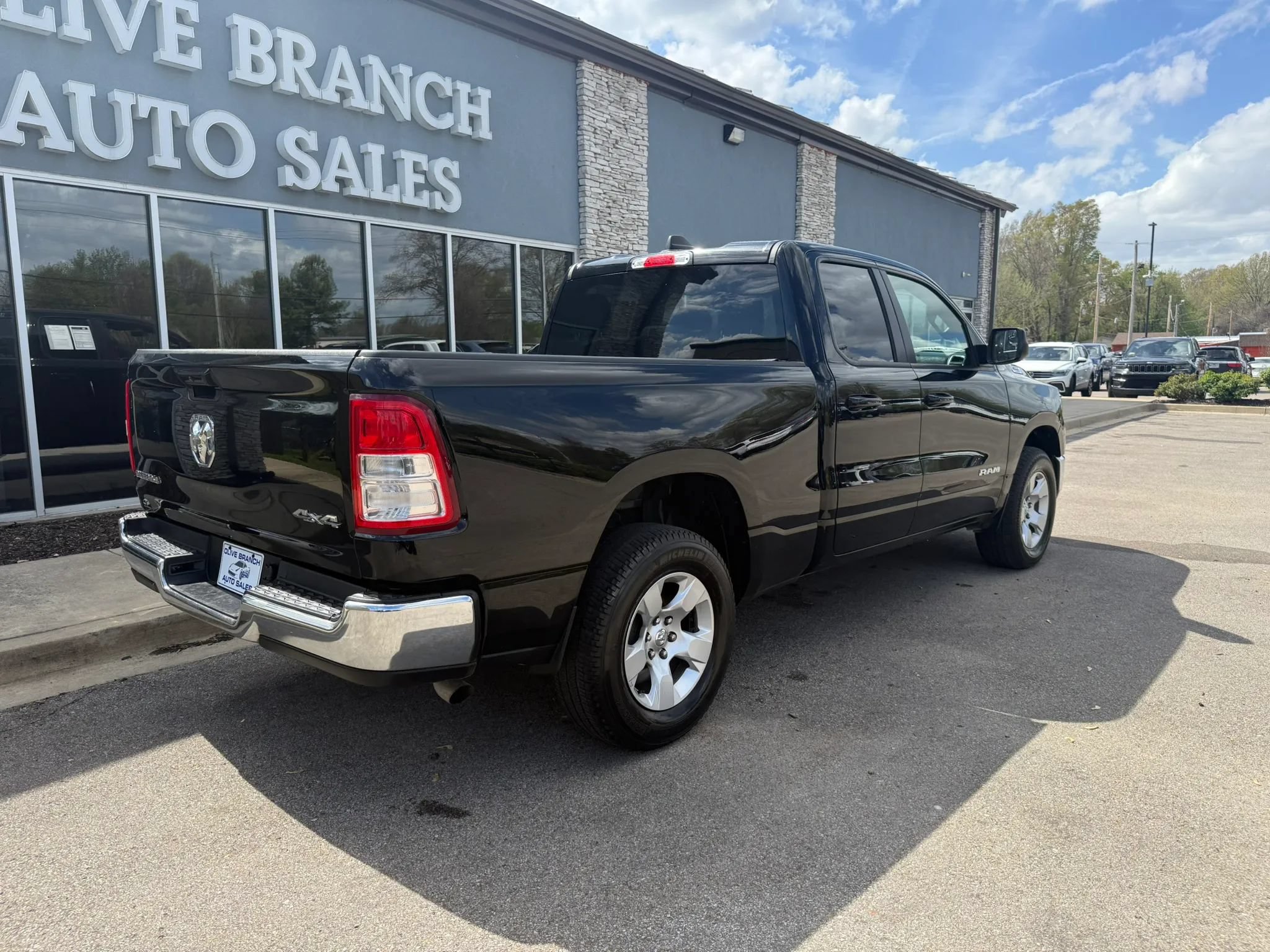 Used 2022 RAM 1500 Big Horn AWD/4WD image 7
