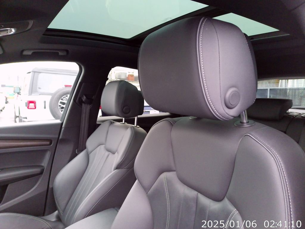 Certified 2023 Audi Q5 2.0T Premium Plus w/ Premium Plus Package image 21