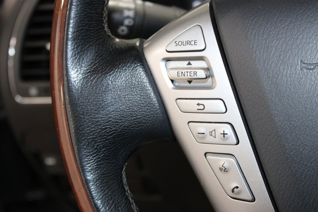 Used 2018 INFINITI QX80 4WD w/ Driver Assistance Package image 36