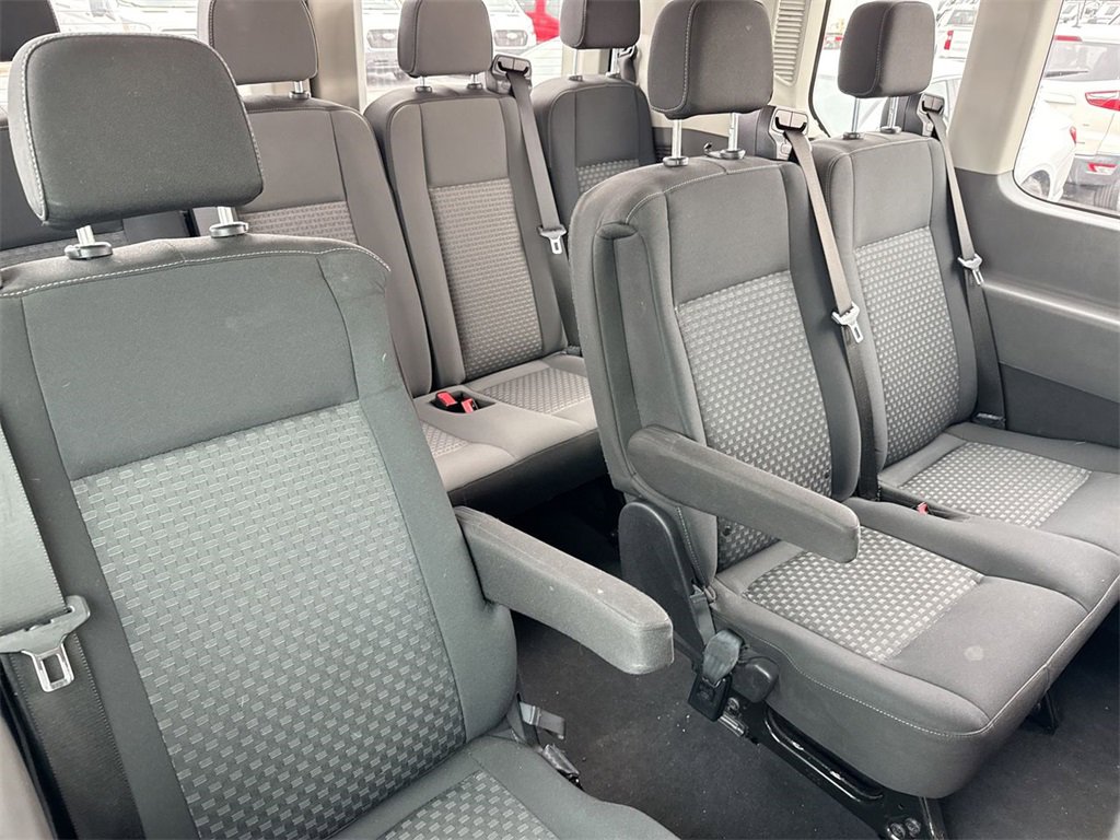 Used 2022 Ford Transit 350 XLT image 28