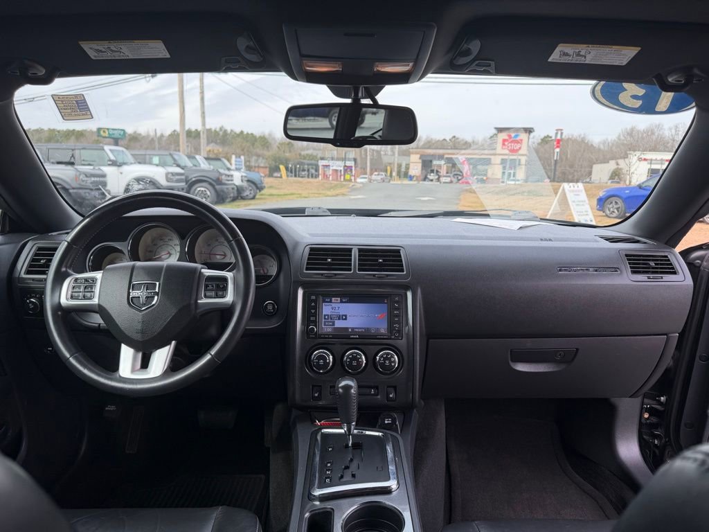 Used 2013 Dodge Challenger SXT Plus image 33