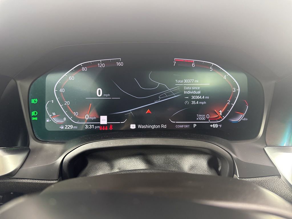 Used 2021 BMW 330i xDrive Sedan w/ M Sport Package AWD/4WD image 15