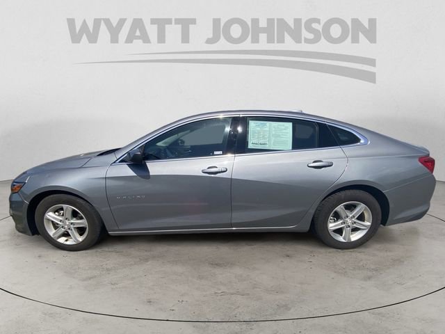 Used 2023 Chevrolet Malibu LT FWD image 3