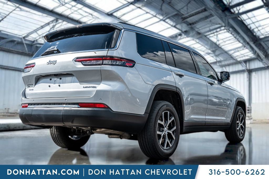 Used 2023 Jeep Grand Cherokee L Limited AWD/4WD image 40
