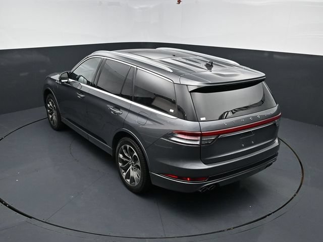 Used 2022 Lincoln Aviator Grand Touring w/ Elements Package Plus AWD/4WD image 32