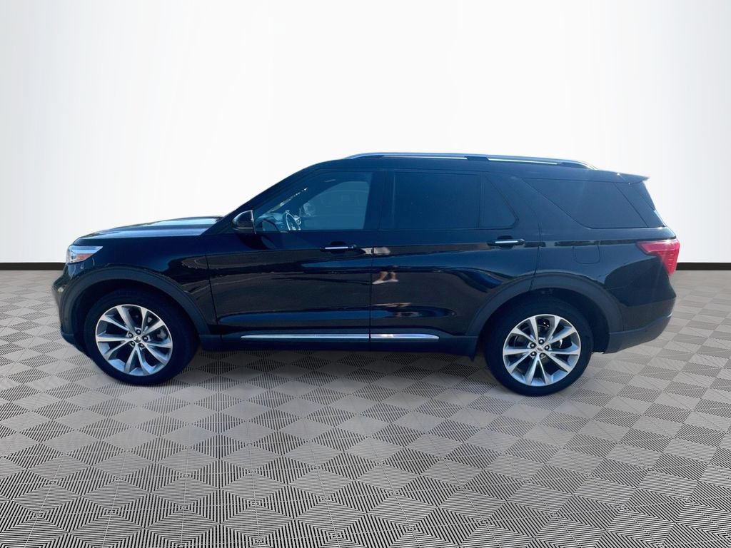 Used 2022 Ford Explorer Platinum w/ Equipment Group 601A AWD/4WD image 38