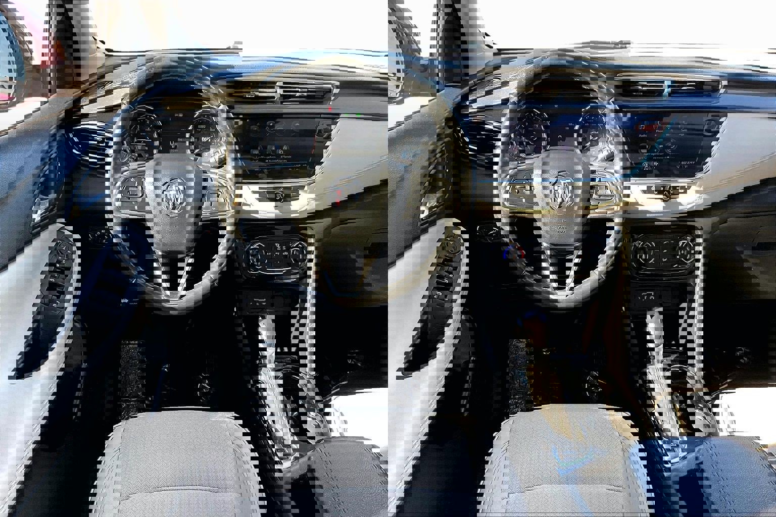 Used 2020 Buick Encore GX Preferred w/ Sport Touring Package image 5