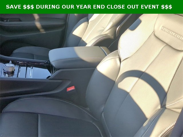 New 2024 Jeep Grand Cherokee Overland w/ Advanced Protech Group III image 22