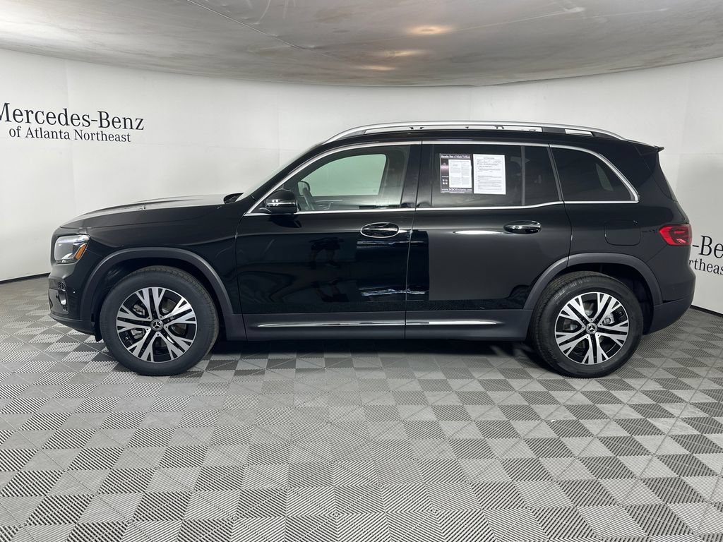 Certified 2025 Mercedes-Benz GLB 250 4MATIC image 4