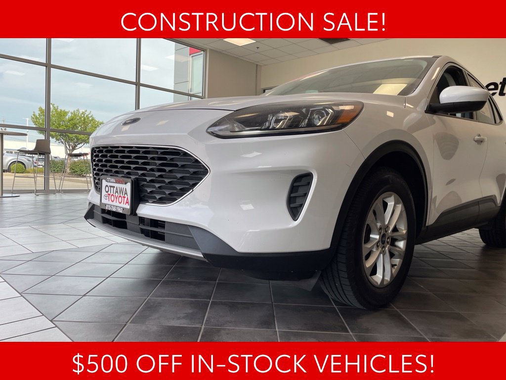 Used 2021 Ford Escape SE w/ Cold Weather Package AWD/4WD image 14