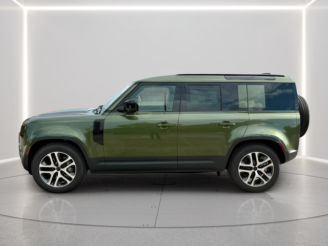 Certified 2026 Land Rover Defender 110 S AWD/4WD image 2