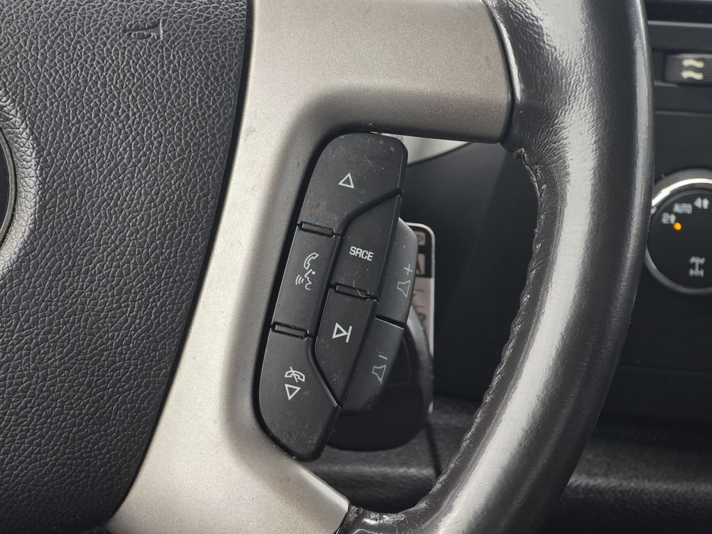 Used 2011 Chevrolet Silverado 1500 LT w/ All-Star Edition AWD/4WD image 17