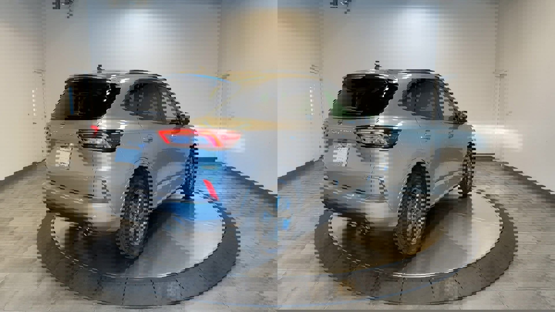 Used 2023 Ford Escape ST-Line Select w/ Tech Pack #1 AWD/4WD image 8