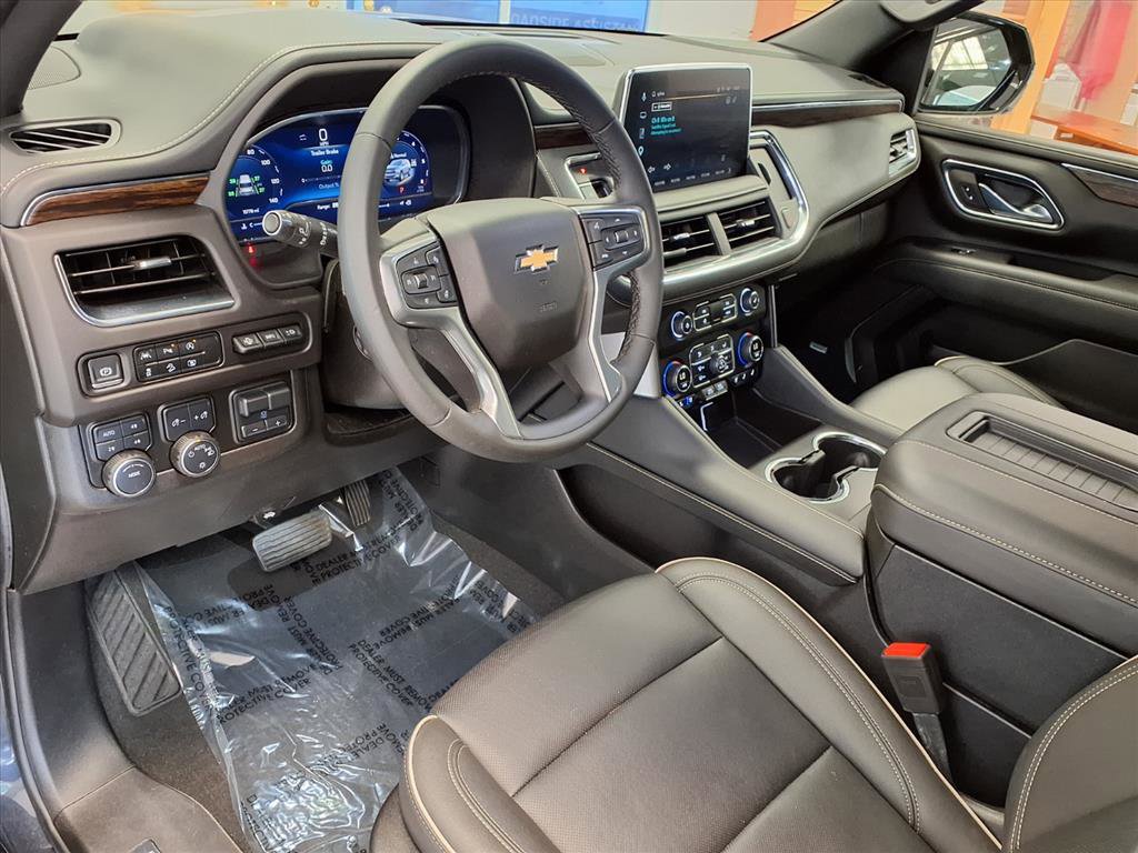 Used 2024 Chevrolet Tahoe Premier w/ Premium Package image 21