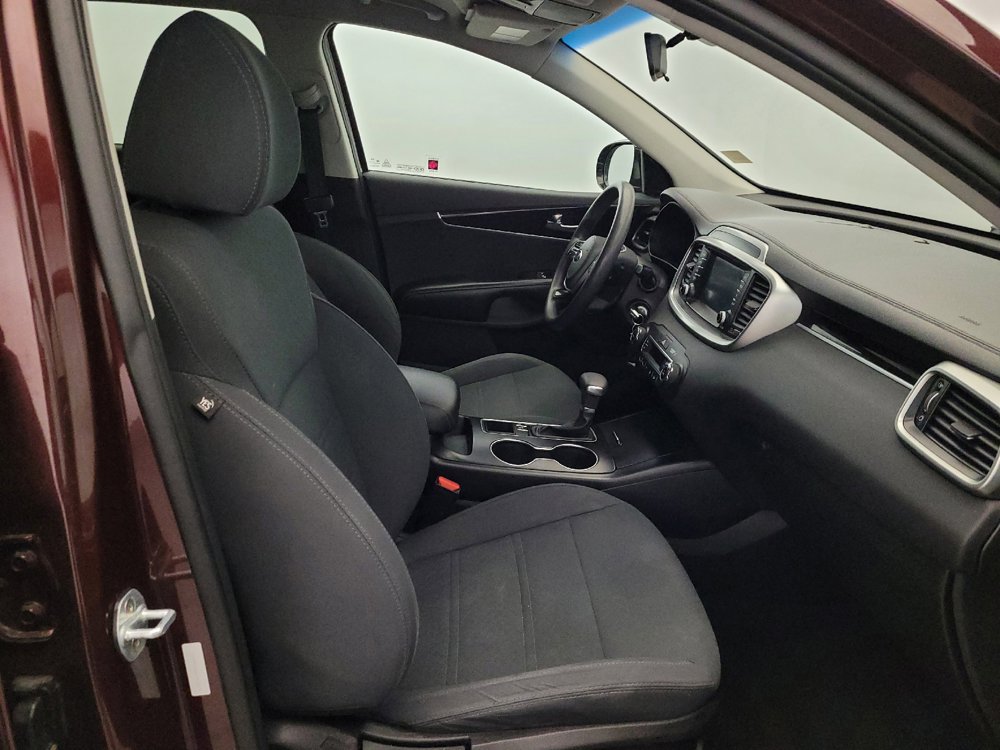 Used 2019 Kia Sorento AWD V6 image 21