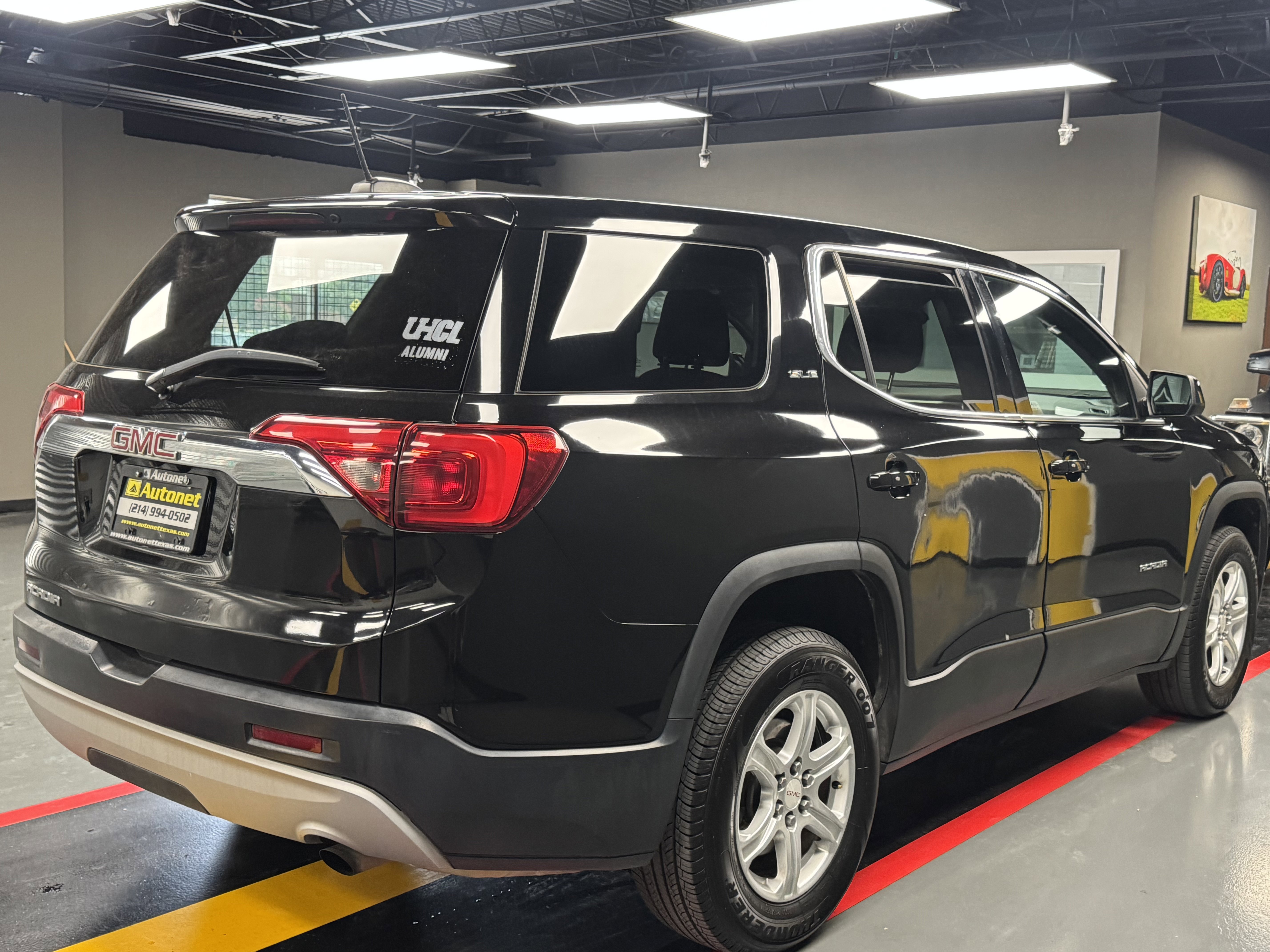 Used 2017 GMC Acadia SLE w/ LPO, Floor Liner Package image 6
