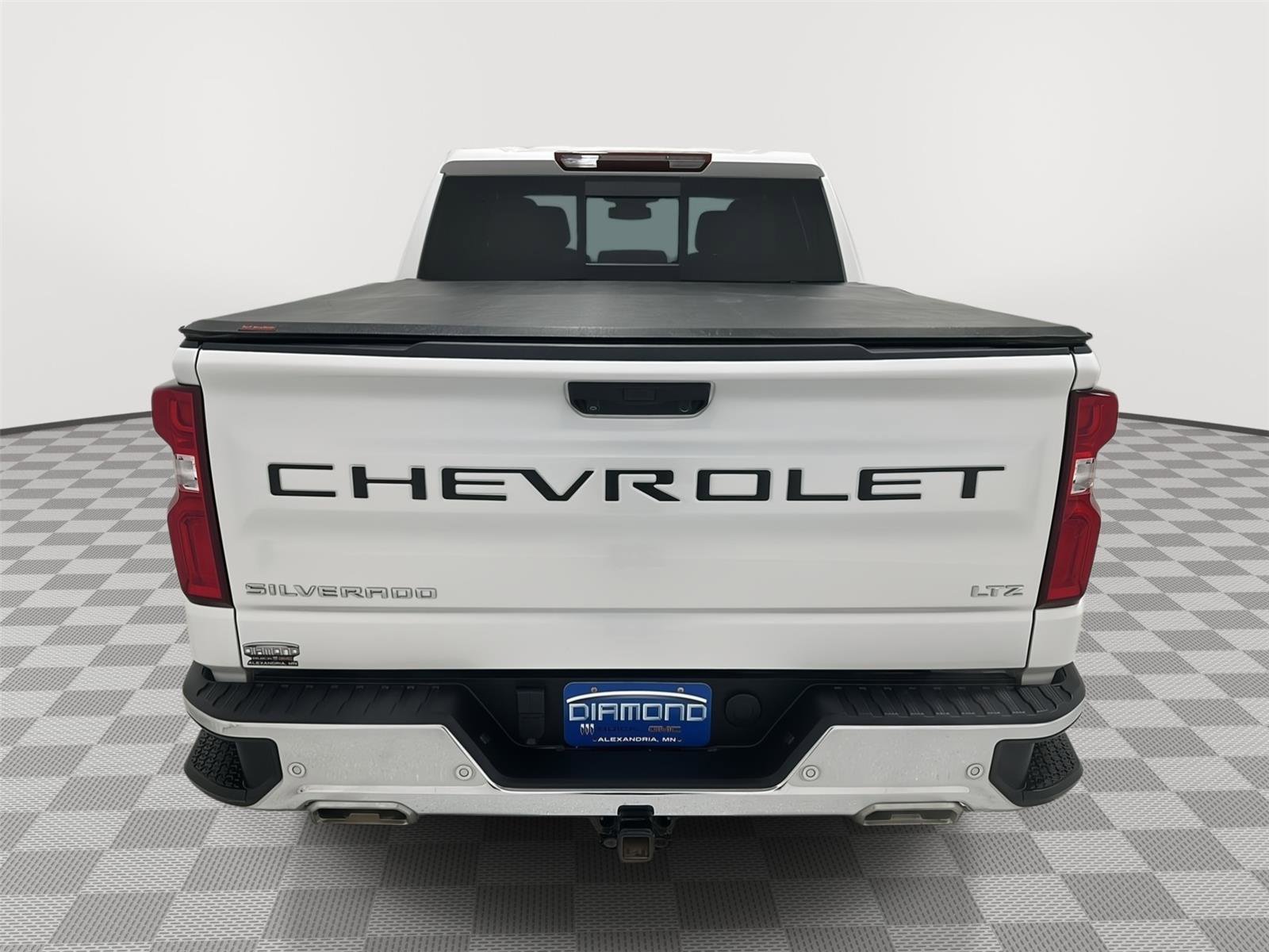 Used 2022 Chevrolet Silverado 1500 LTZ image 4
