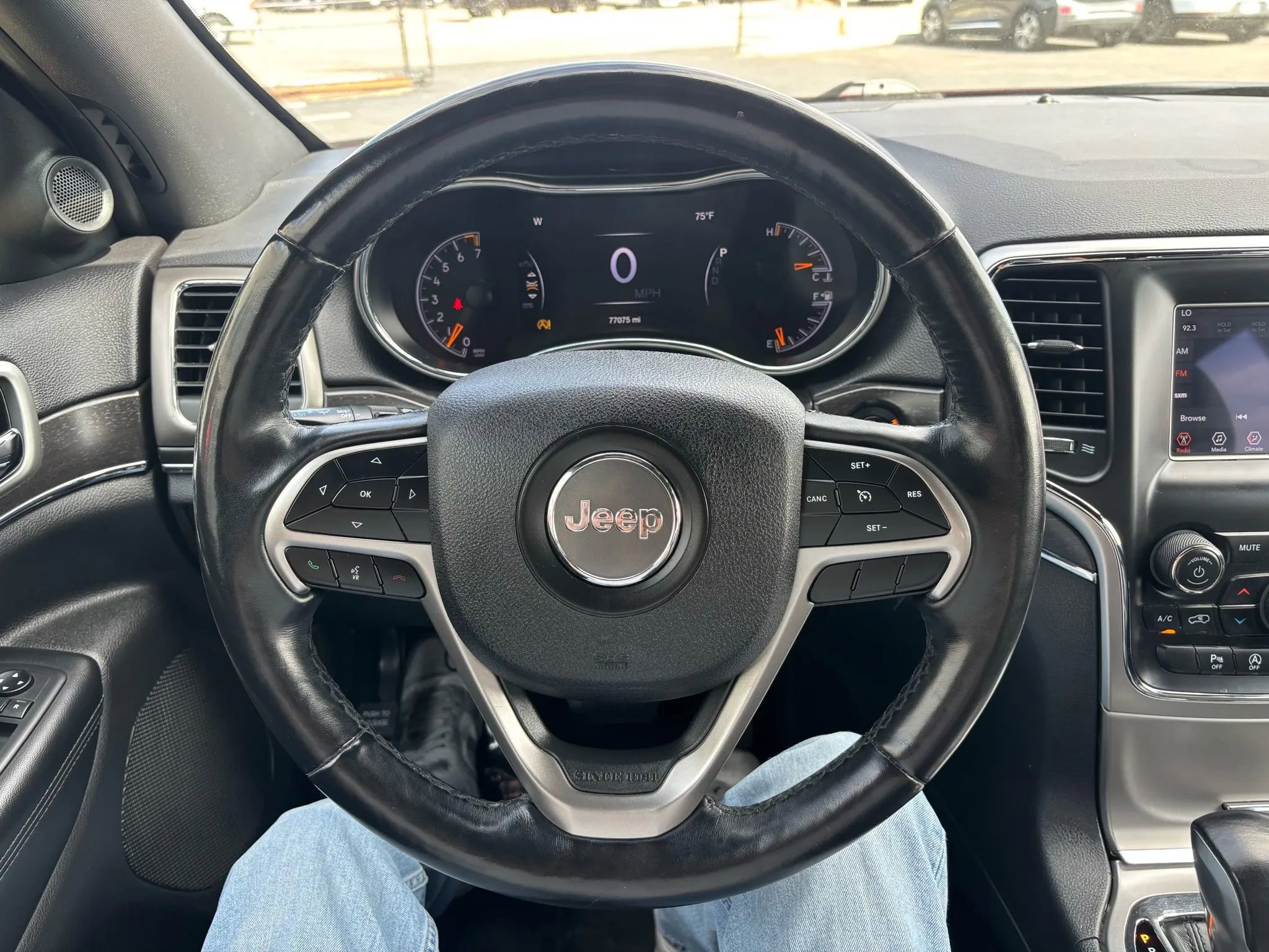 Used 2018 Jeep Grand Cherokee Limited image 7