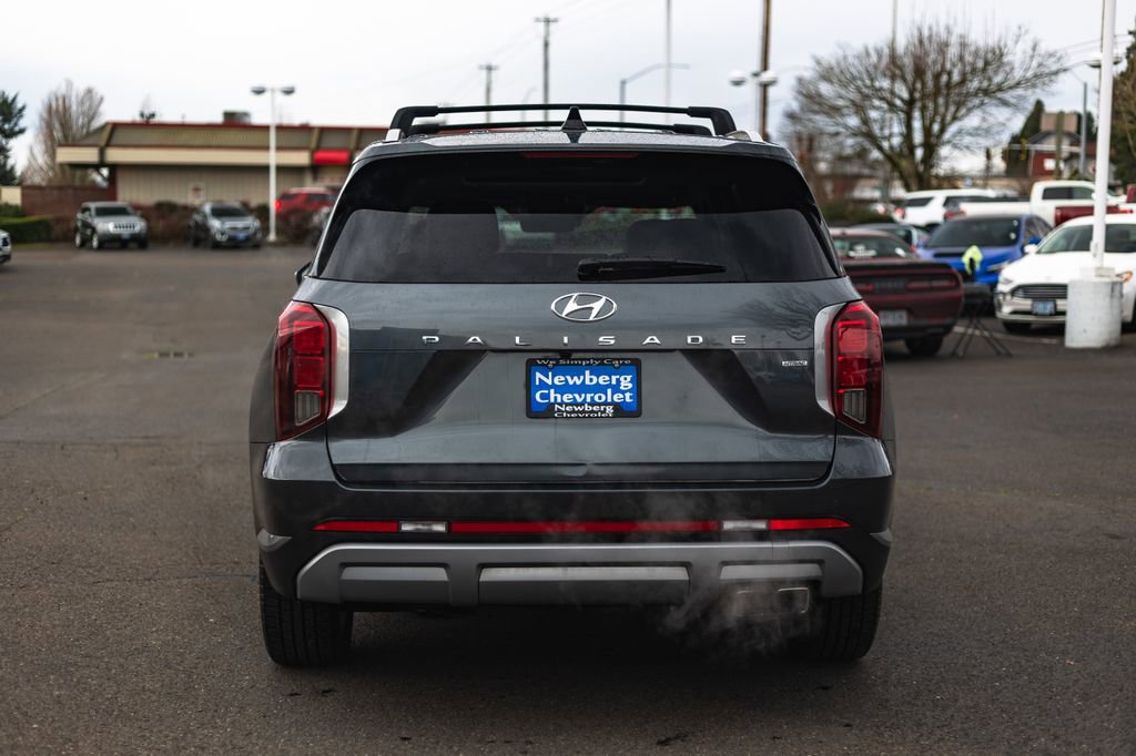 Used 2023 Hyundai Palisade SEL w/ Premium Package image 11