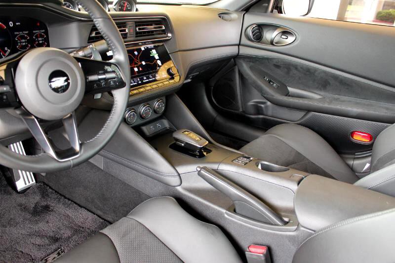 Used 2024 Nissan Z Performance w/ Floor Mat Package image 32