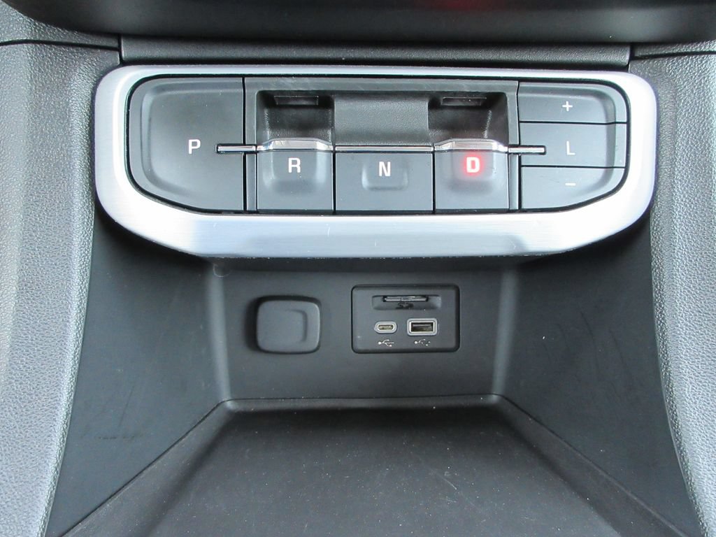 Used 2023 GMC Acadia SLT w/ Preferred Package FWD image 29