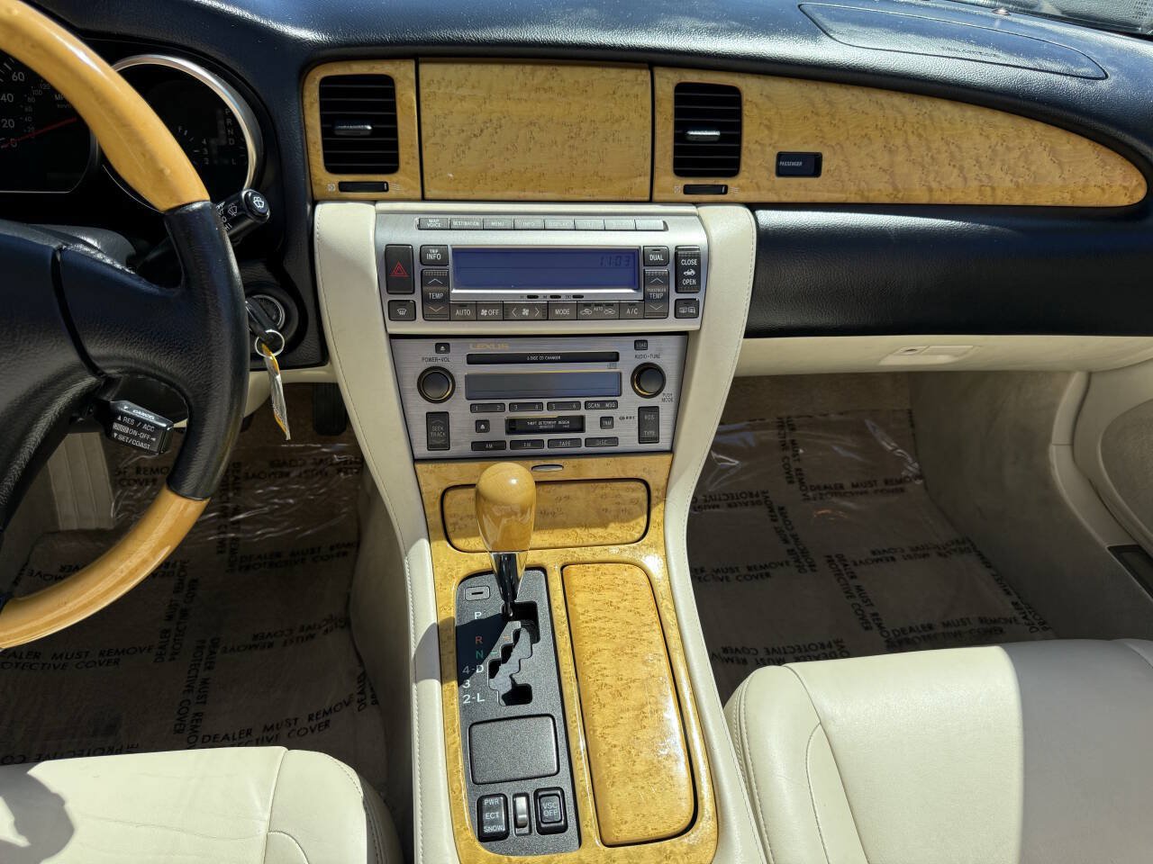 Used 2004 Lexus SC 430 Convertible RWD image 22