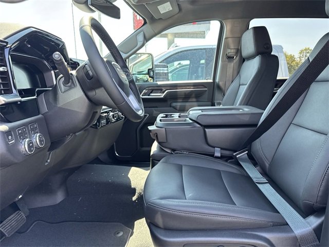 New 2026 GMC Sierra 2500 SLT image 11