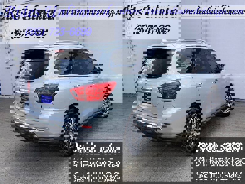 Used 2019 Nissan Pathfinder SL image 8