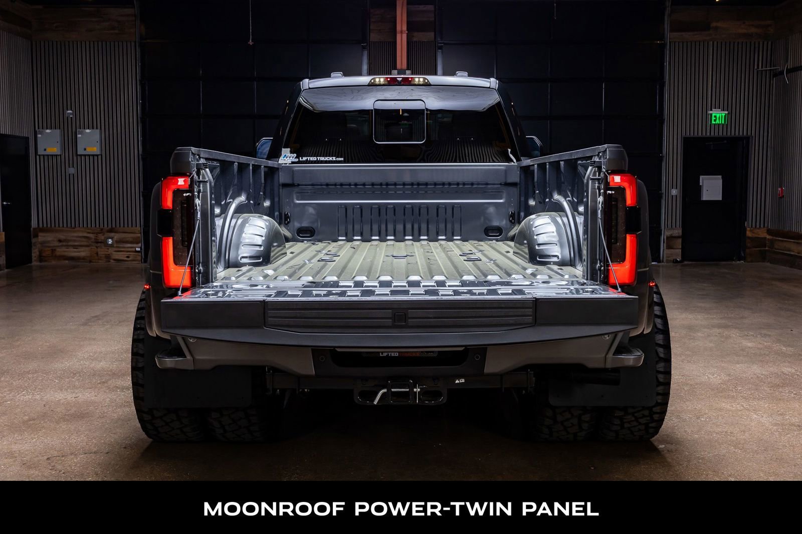 Used 2026 Ford F450 Platinum w/ Platinum Plus Package image 9