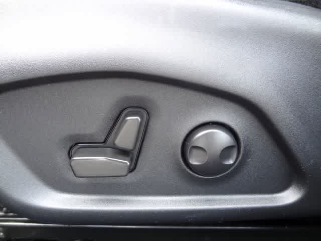 Used 2022 Jeep Compass Limited AWD/4WD image 7
