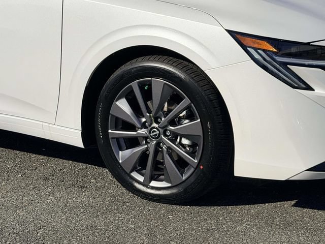 New 2026 Nissan Sentra SL w/ Floor Mat Package FWD image 7