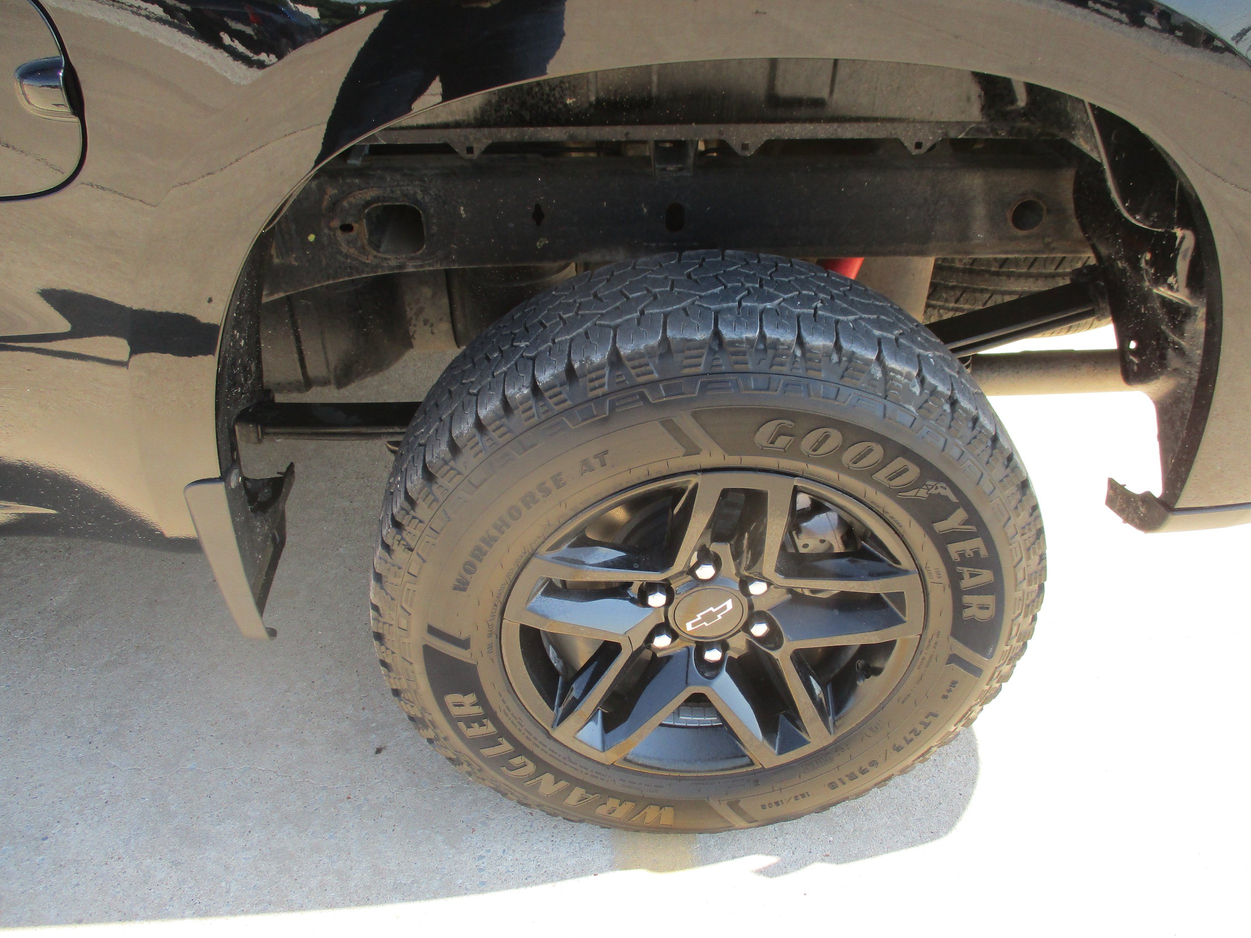 Used 2020 Chevrolet Silverado 1500 Custom Trail Boss w/ Custom Convenience Package AWD/4WD image 6