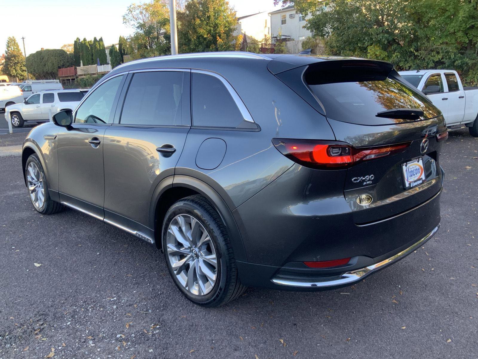 Used 2024 MAZDA CX-90 3.3 Turbo w/ Premium Plus Pkg image 5