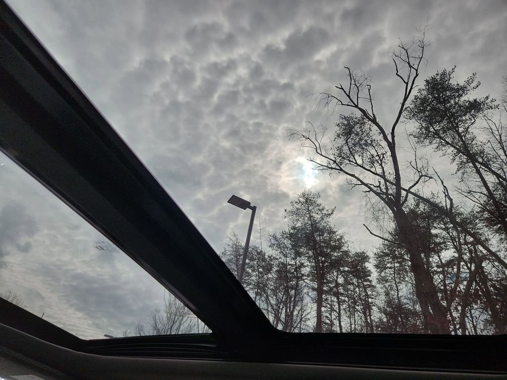 Used 2017 Ford F150 Lariat w/ Equipment Group 502A Luxury image 27